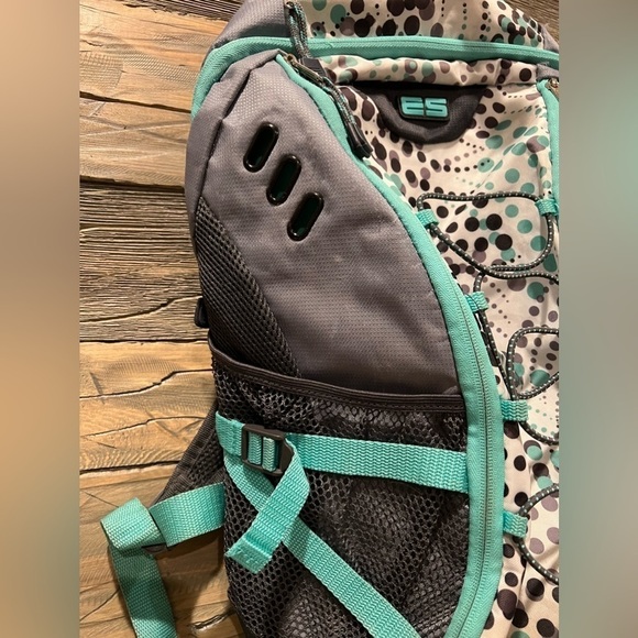BIN046.6 Eastsport Extreme Backpack, Wild Dots - Picture 7 of 12